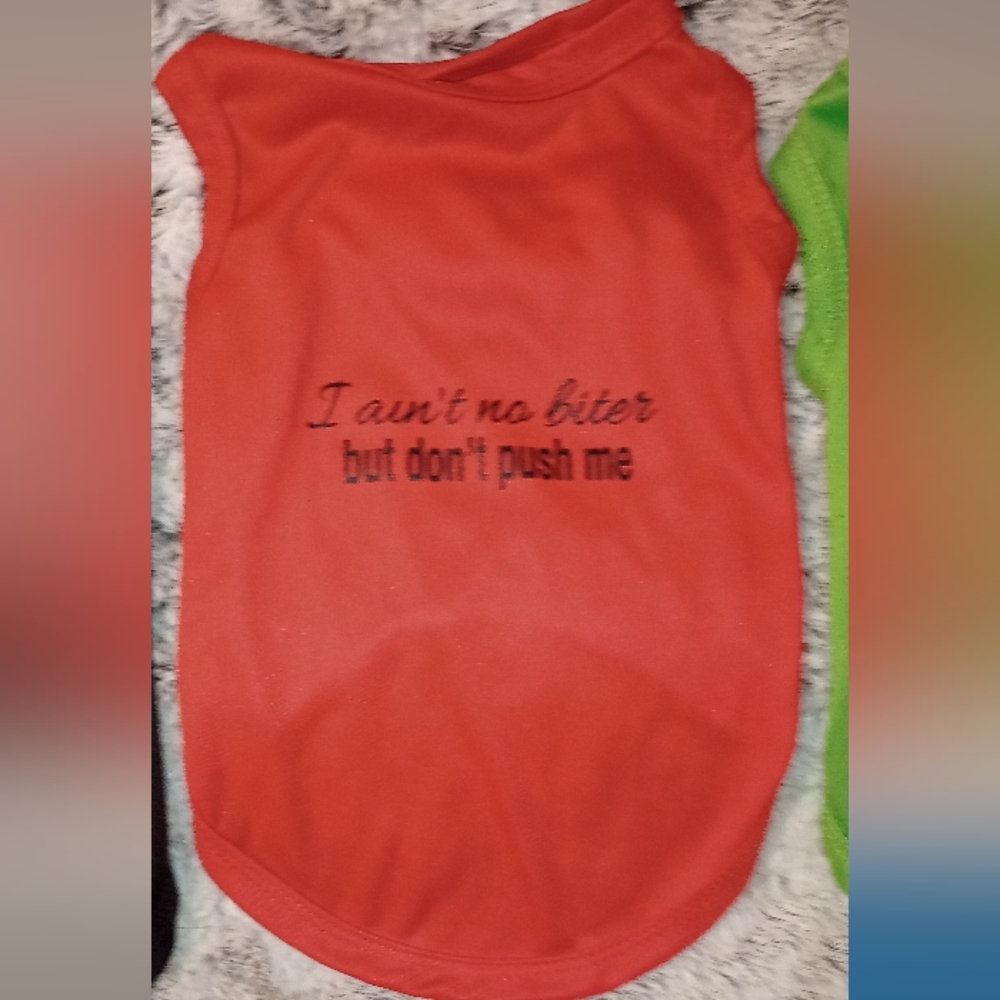 Never Worn Brand New Small Dog Printed T-shirts (5) - Picture 4 of 8